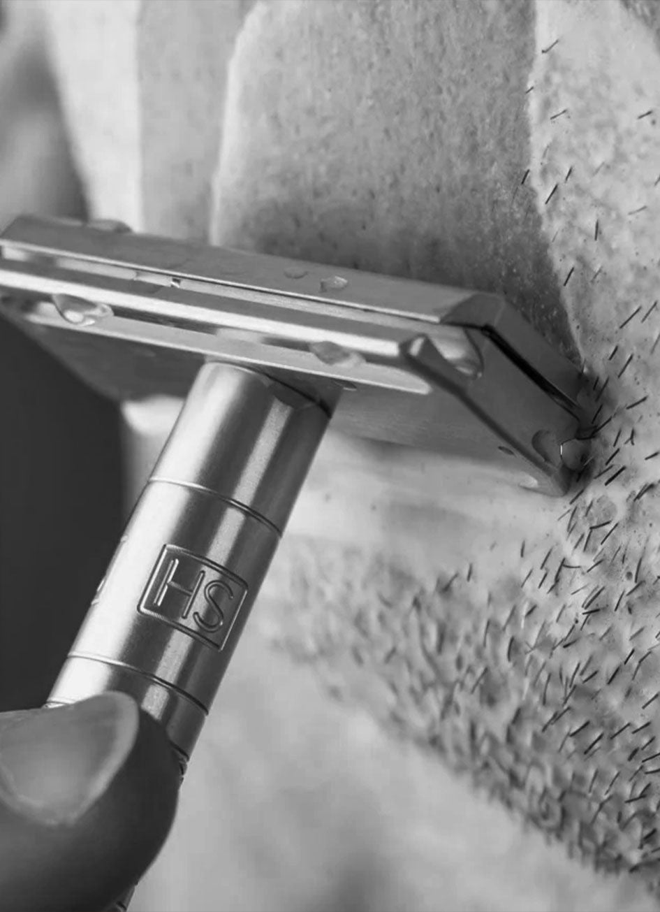 Hoe maak ik mijn safety razor schoon?