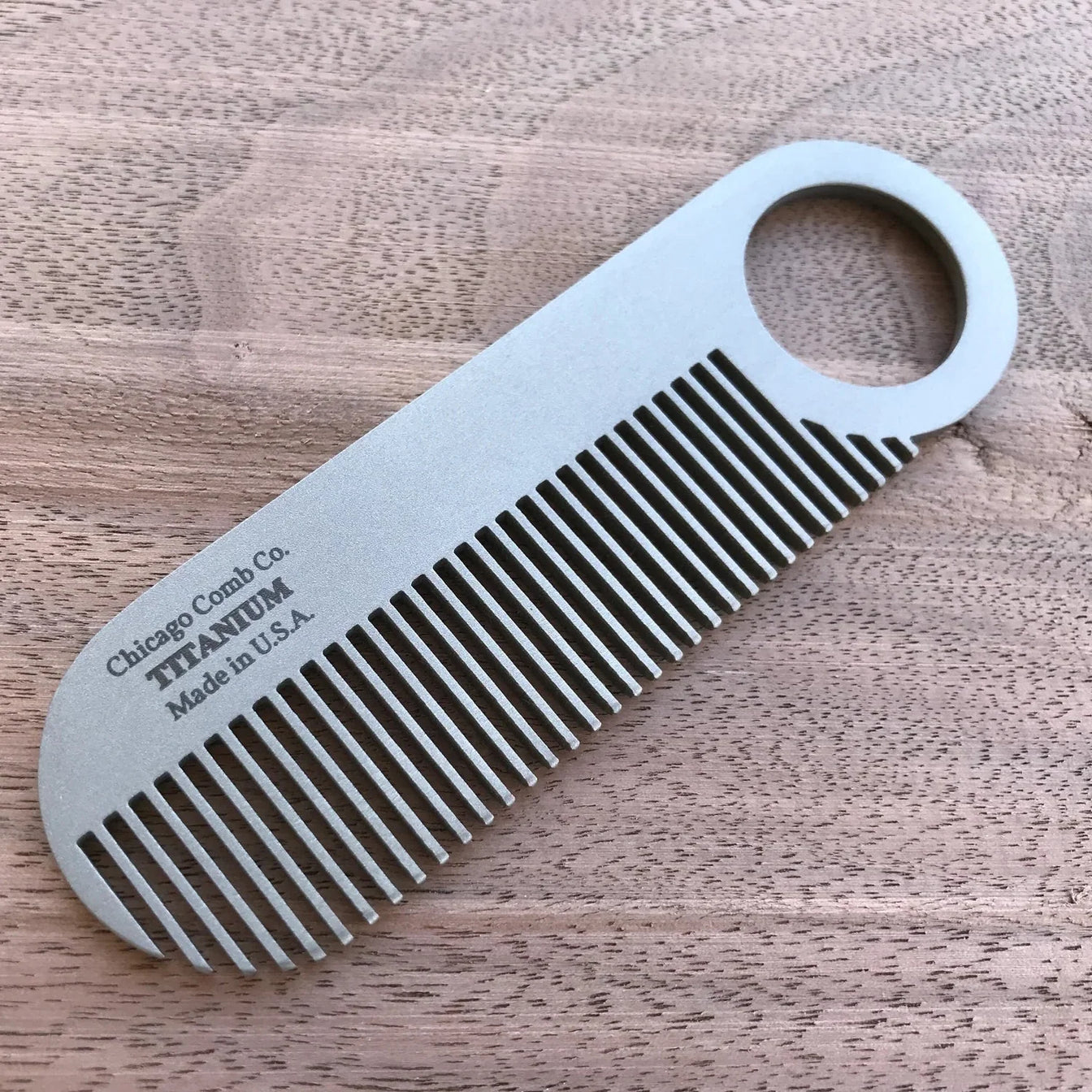 Chicago Comb Co. Beard Comb Model No. 2 – Titanium